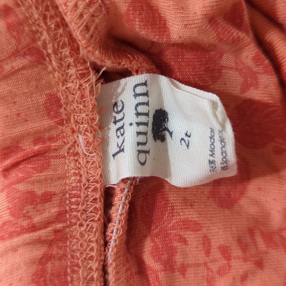 3/$12 - 2T Kate Quinn orange floral romper - Picture 2 of 4
